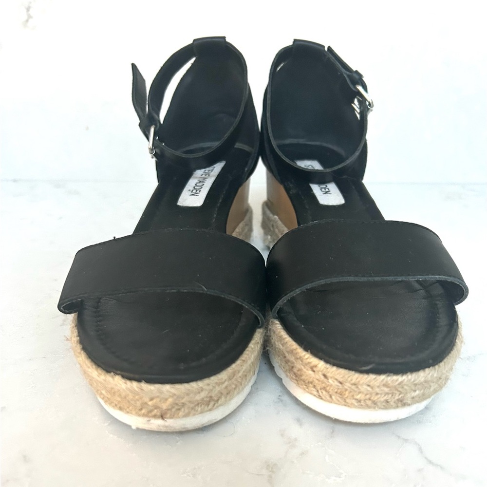 Steve Madden Black and Tan Wedge Sandals Espadrilles 9.5